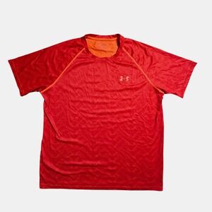 Under Armour Heat Gear Loose Fit Short Sleeve Shirt M Crew Neck Red AOP Athletic